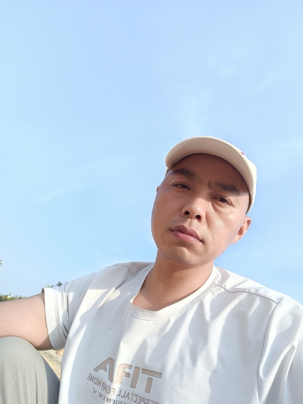 哥哥的第一张照片--连城交友网