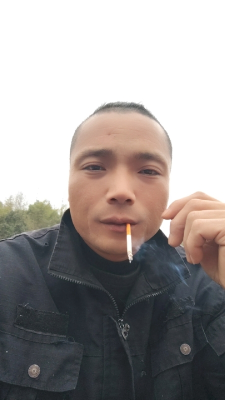 伯爵的第一张照片--连城交友网
