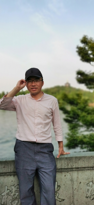 大叔有点忙的第三张照片--连城交友网