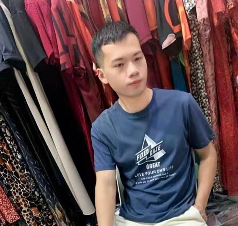 萃臻的第一张照片--连城交友网