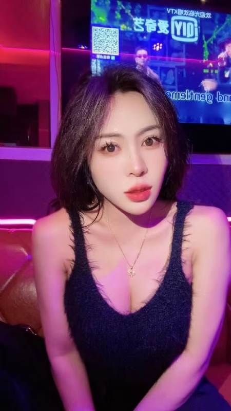 素素可月的第一张照片--连城交友网