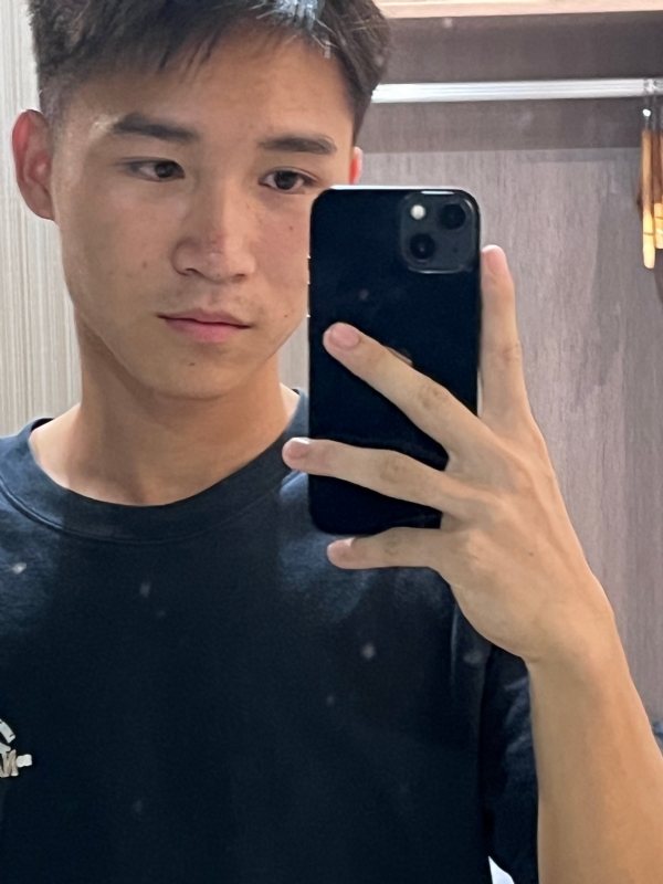 画家的第二张照片--连城交友网