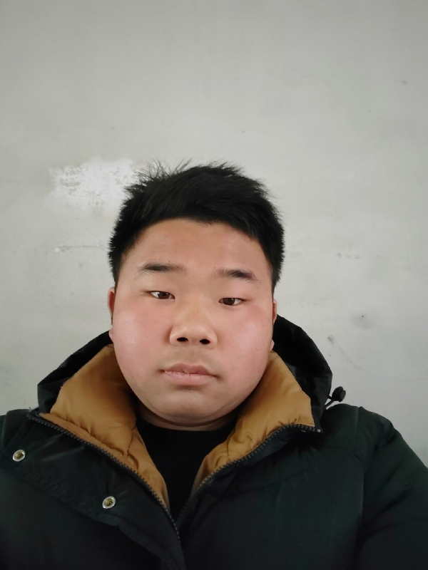精神饱满的第五张照片--连城交友网