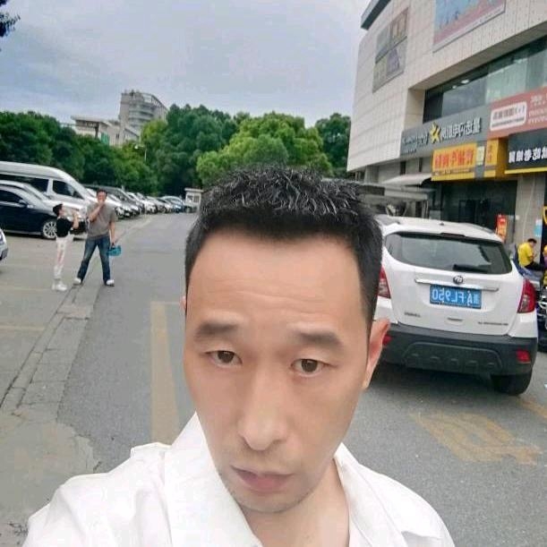 小林的第一张照片--连城交友网