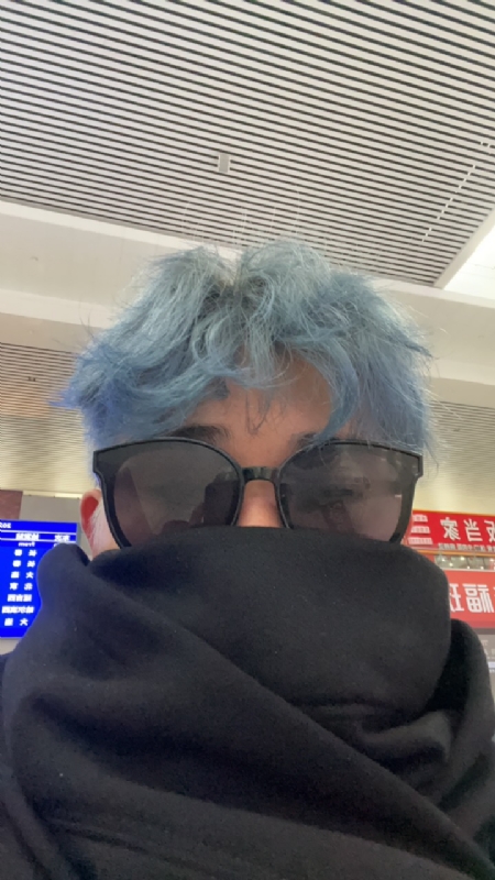 平行线的第一张照片--连城交友网