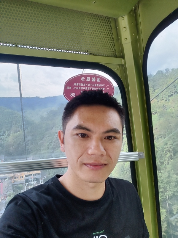 小鱼的第一张照片--连城交友网