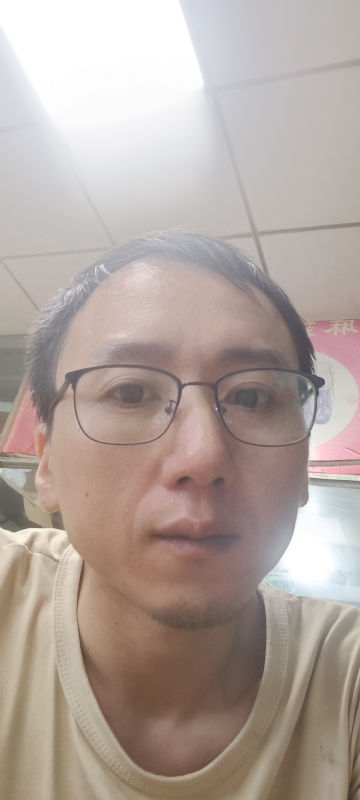 想胖的瘦子的第一张照片--连城交友网