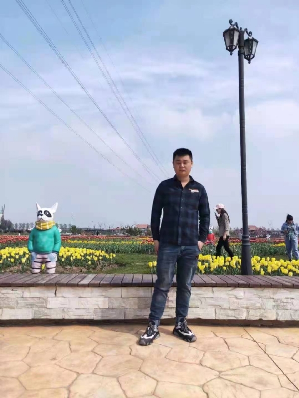 海阔天空的第一张照片--连城交友网